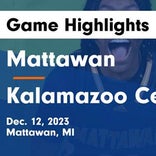 Basketball Game Preview: Kalamazoo Central Maroon Giants vs. Lake Fenton Blue Devils