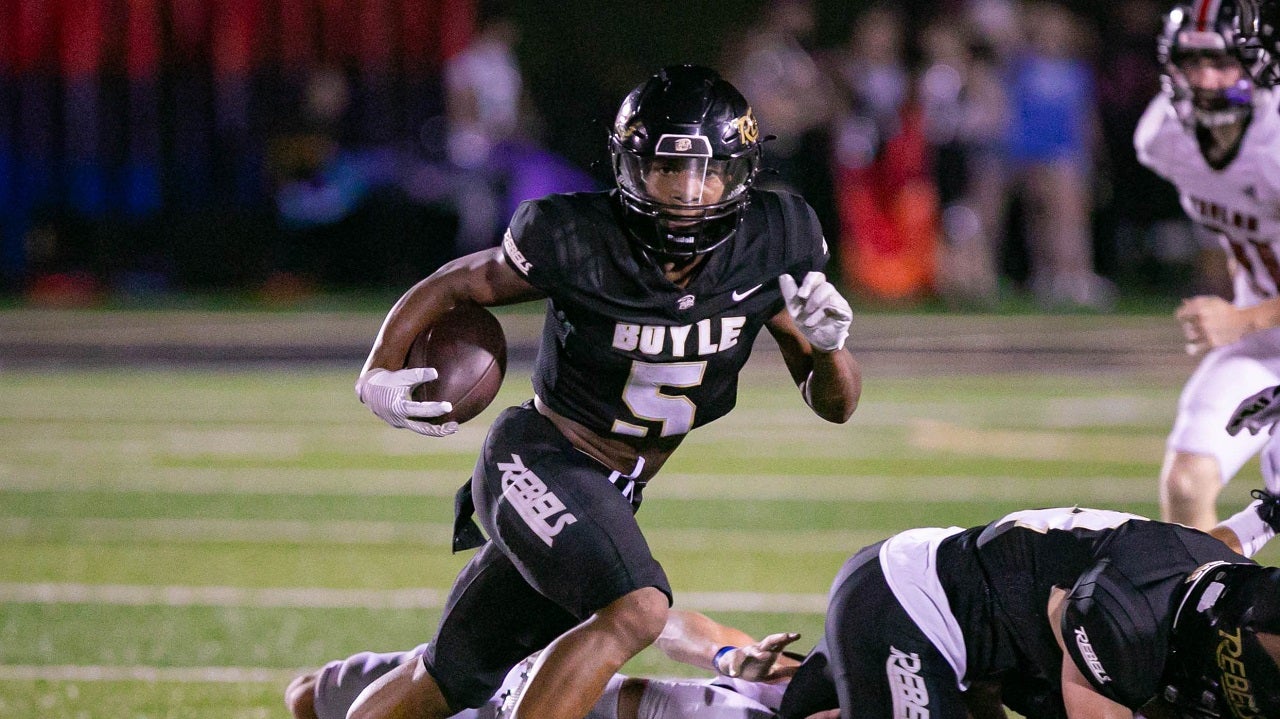 High school football rankings: St. Frances Academy moves up to No. 8 in MaxPreps Top 25 after dominating win over No. 17 IMG Academy