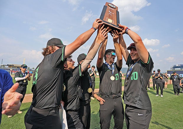 Riverside celebrates its sixth state championship in the last 20 years after beating Mount Carmel 4-2 in Pennsylvania's Class 3A title game. (PHOTO: Paul Burdick)