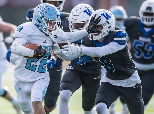 Mona Shores looks to repeat as Division 2 champions.