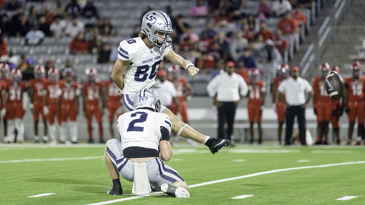 High school football: Connecting from 60 yards out isn't exclusive to NFL kickers