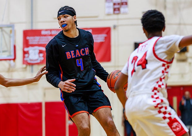 Top-ranked senior prospect Tyran Stokes filled the stat-sheet to lead Rainier Beach to the win in his debut with the Vikings. (PHOTO: Jason Wang)