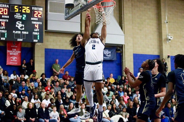 No. 10 Sierra Canyon senior Isaiah Elohim goes up for a dunk in the Trailblazers 81-75 win over No. 5 Notre Dame on Friday. (Photo: Samuel Mawanda)