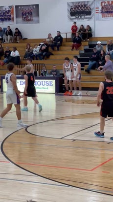 Basketball Game Preview: Chetek-Weyerhaeuser Bulldogs vs. Elmwoo