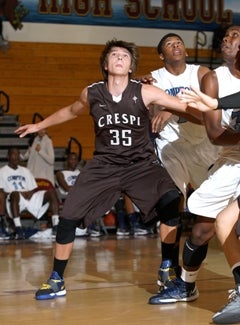 Mitchell Mykhaylov, Crespi