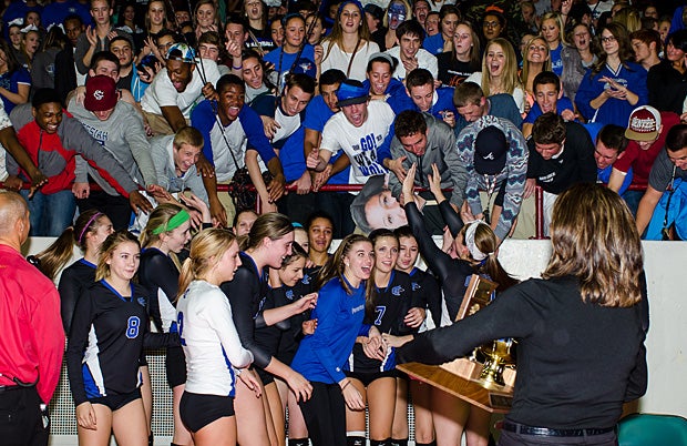 Grandview (Aurora) celebrates the Colorado 5A championship with its fans.