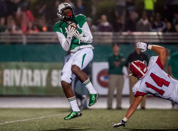 A.J. Smith and Roswell have caught on in the Xcellent 25.