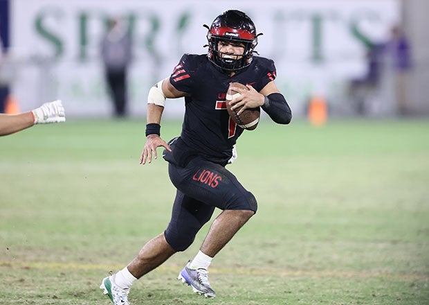 Arizona MaxPreps Player of the Year Navi Bruzon threw for over 3,000 yards as a junior and senior. (Photo: Steve Paynter)