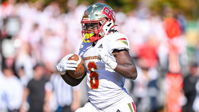 Bergen Catholic 22, East St. Louis 21