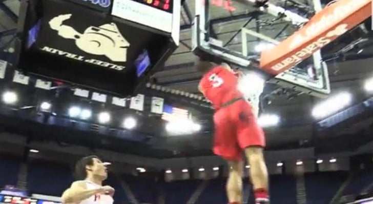 Video: Top 10 hoops plays of the season