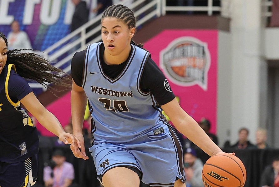 MaxPreps Pennsylvania Player of the Year Jordyn Palmer is approaching 2,000 career points. (PHOTO: Lonnie Webb)