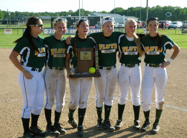 Floyd Central won the sectional playoffs, and has been selected as the MaxPreps Indiana Team of the Week, presented by the Indiana National Guard.