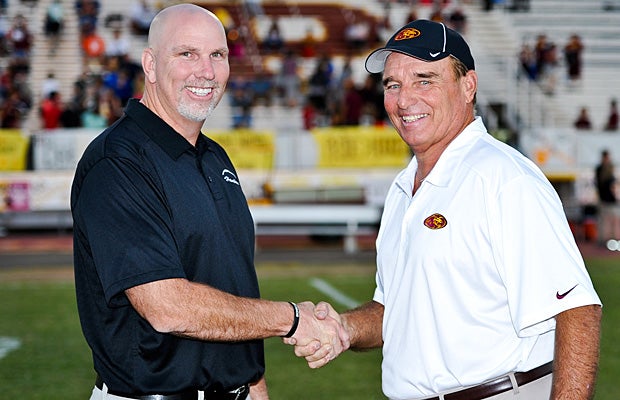 Hamilton's Steve Belles (left) and Mountain Pointe's Norris Vaughan have a mutual respect, but they will battle against each other on Friday night yet again.