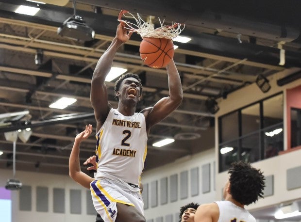 Jalen Duren throws down the dunk during his junior year for Montverde Academy.