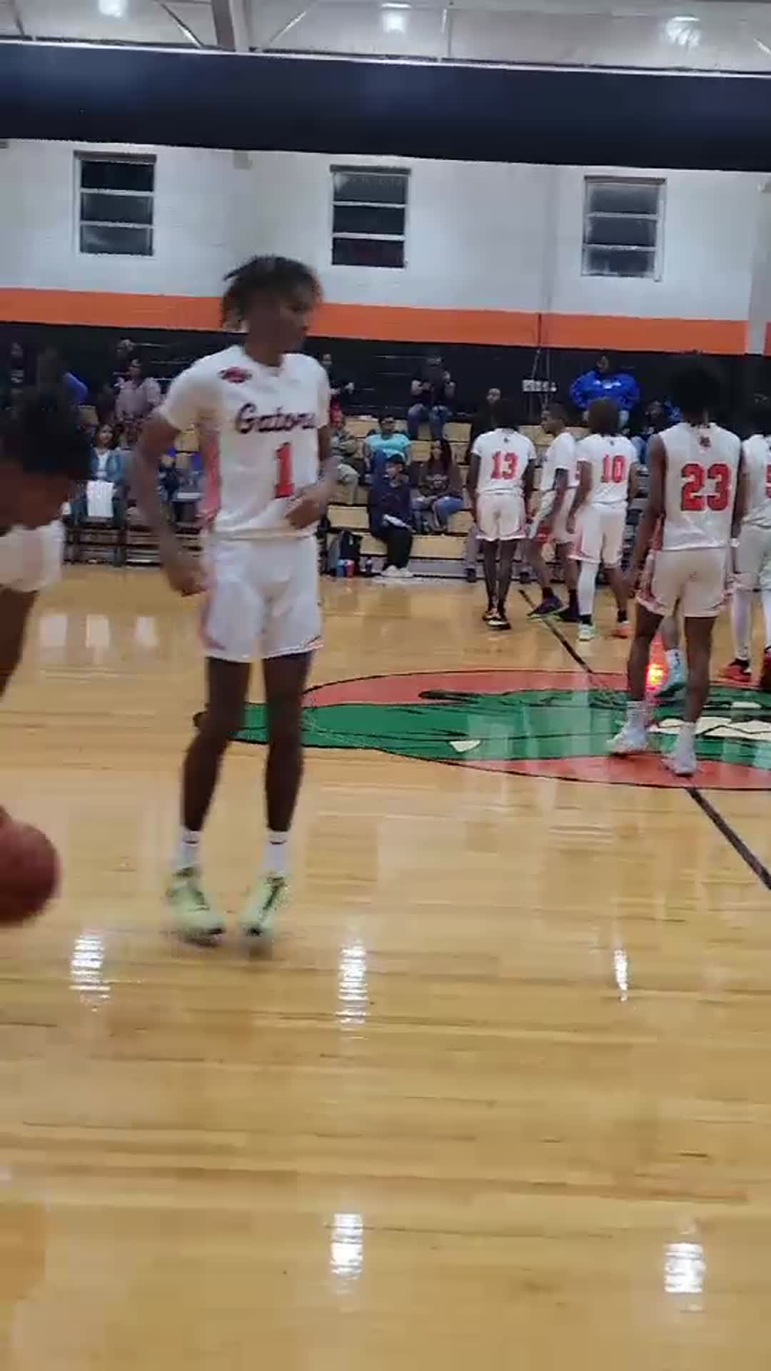 Basketball Recap: Leake County Skates Past Mount Olive with Ease