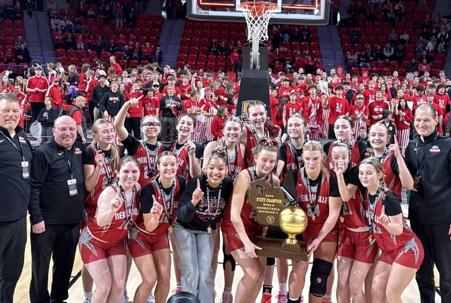 The Neillsville Warriors win the program's second WIAA state championship and first since 2012. 