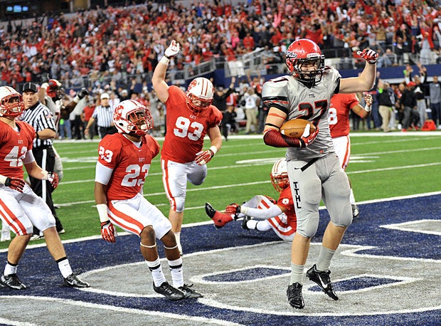 Cedar Hill scores against Katy.