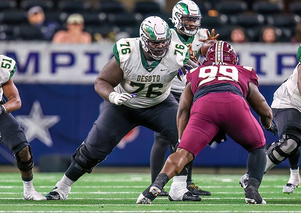 Syracuse commitment Byron Washington is part of a star-studded returning cast for defending Class 6A Division II state champion DeSoto. (Photo: Freddie Beckwith)