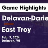 Basketball Game Preview: Delavan-Darien Comets vs. Shoreland Lutheran Pacers