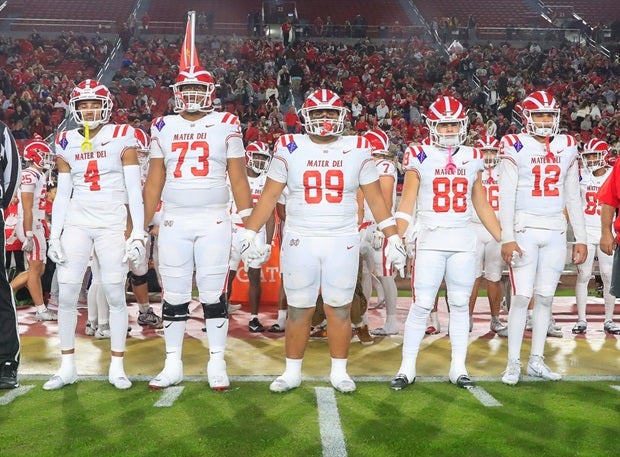 High school football rankings: Mater Dei back at No. 1 this week’s media composite top 25