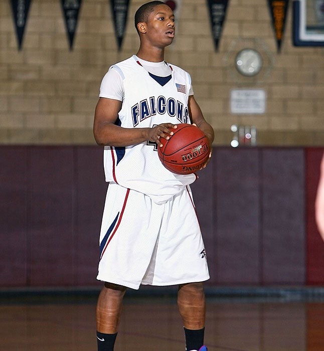 Mixon playing hoops as a sophomore in 2012.