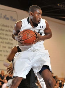 The interior play of Travis Charles
was key for Lincoln.