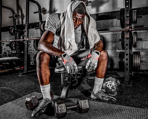 Linebacker Jeff Holland is the nation's No. 37 recruit in the 247Sports Composite Rankings.