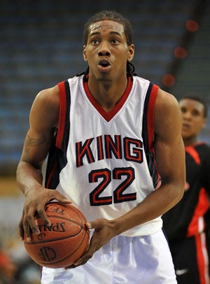 Spurs and NBA finals MVP Kawhi Leonard, as a
senior at King (Riverside), played at the
MaxPreps Holiday Classic.
