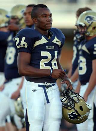Sanders has narrowed his potential college choicesdown to four, and he plans to announce at the U.S. ArmyAll-American Bowl.