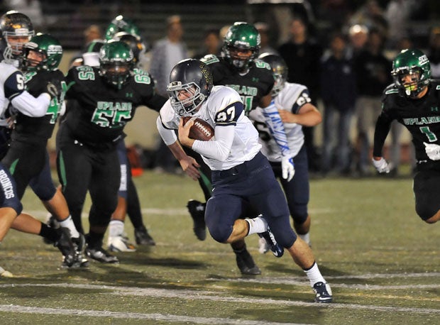 Cole Dubots (27) scored the game-ending touchdown in Vista Murrieta's thrilling 62-56 five-overtime win over Rancho Cucamonga on Friday.