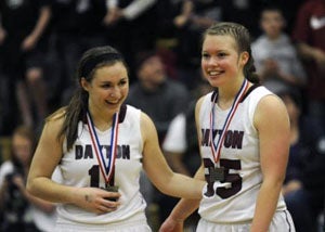 Shawnie Spink (11) and Teddi Hop (35).