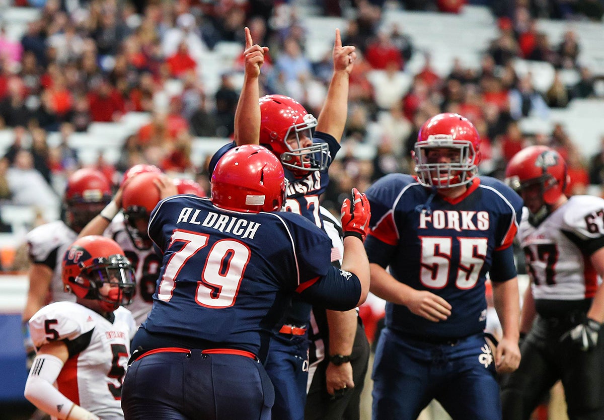 Chenango Forks is the top team in New York after winning four state championships and finishing runner-up twice. The Blue Devils added nine top 25 finishes in New York, including five in the top 10. (Photo: Christopher Cecere)