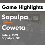 Coweta piles up the points against Will Rogers College