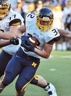 Jonathan Bucher and Moeller haveabsorbed defeats but also havepersevered through one of the nation'stoughest brackets.