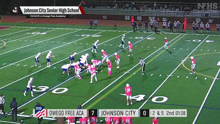 Football Recap: Walton Picks Up Third Consecutive Win