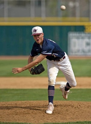 Baseball season off to pleasant start