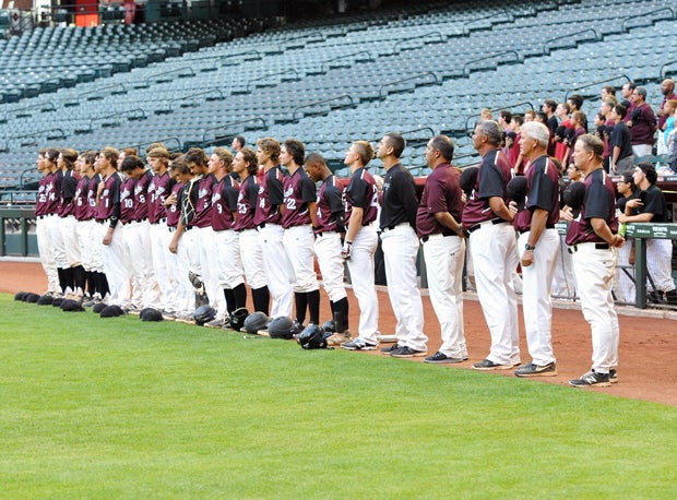 Hamilton holds the top spot in the Farwest after its Arizona state title.