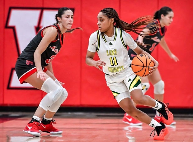 Kaleena Smith poured in 26 points in a 73-65 Ontario Christian win on Friday over Bullis. The No. 1 Knights look to stay unbeaten in Saturday's Nike TOC final against No. 2 Archbishop Mitty. (Photo: Louis Lopez)