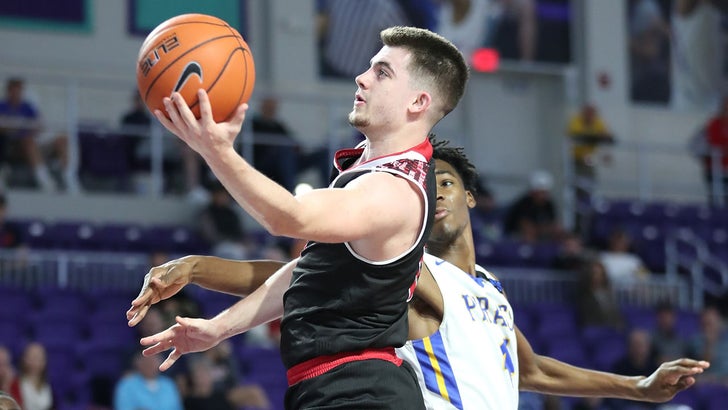 Basketball Record Book: Career scoring