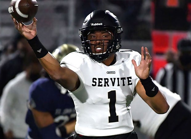 Noah Fifita, Servite quarterback
