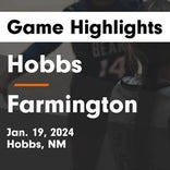 Hobbs picks up 24th straight win at home