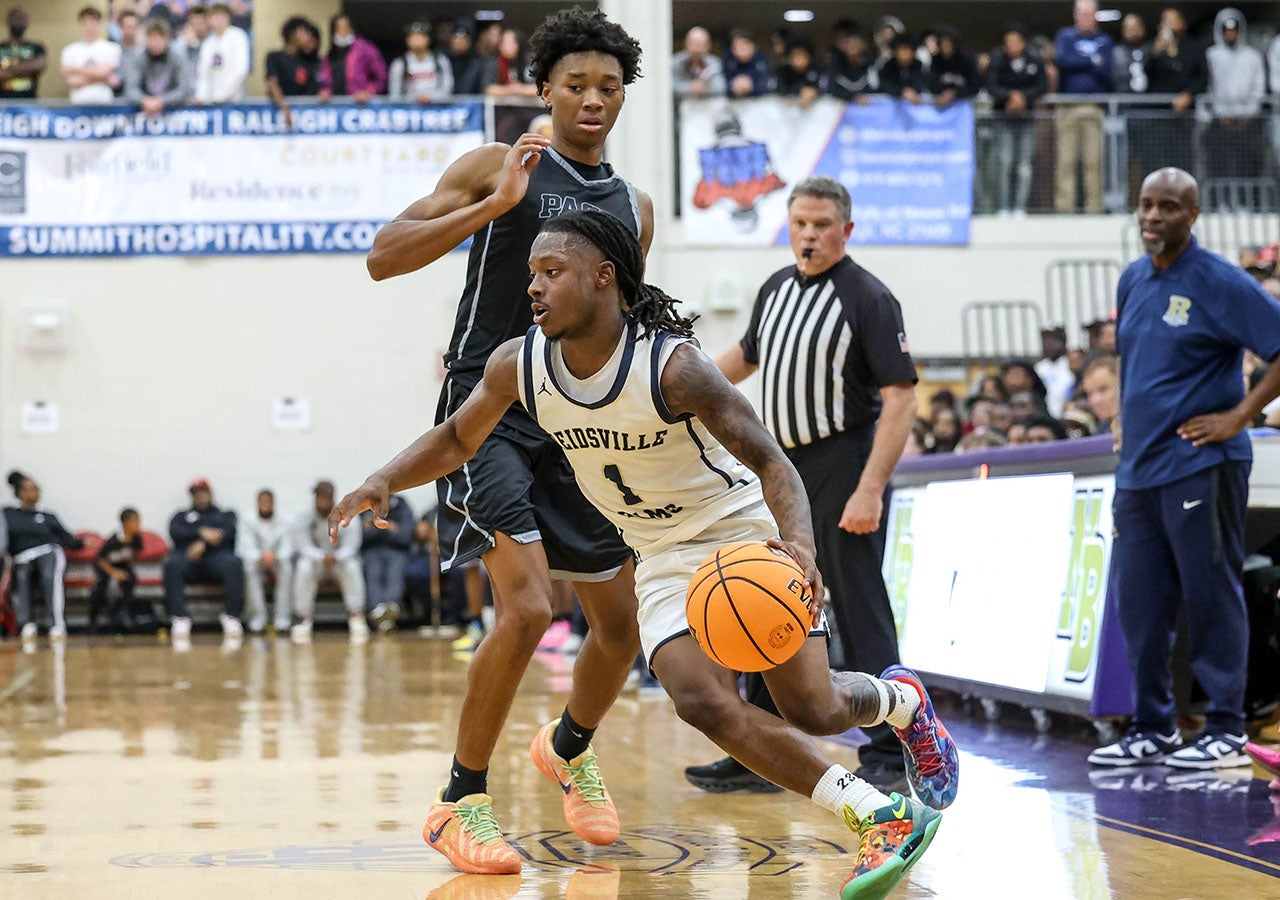 Dionte Neal explodes for career-high 63