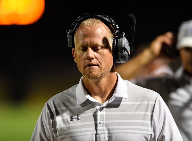 Mansfield coach Dan Maberry has battled cancer and fought to get back on the sidelines. MaxPreps is hoping to make a difference in the battle against this dreaded disease with its Touchdowns Against Cancer campaign. Teaming with St. Jude Children's Research Hospital, MaxPreps is raising money to help fund cancer research.