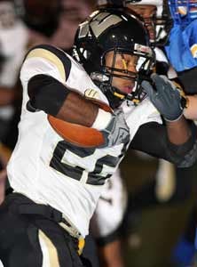 Warren Central's Deionte Buckley
rushed for a game-high 173 yards
and a TD.