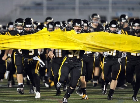 North Allegheny would give undefeated Norcross a brutal battle if they played in the Capital One Bowl.