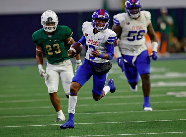 Duncanville quarterback Solomon James off to the races.
