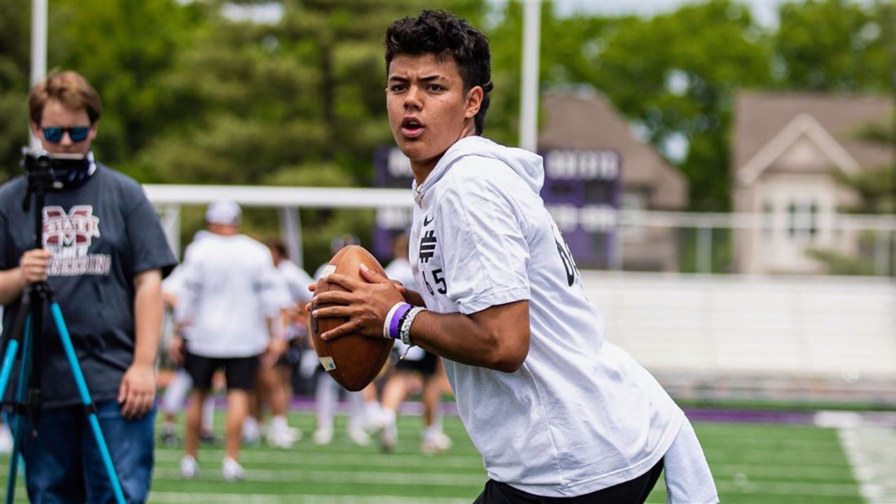 Tiger Adolpho named 2021 MaxPreps Idaho High School Football Player of the Year