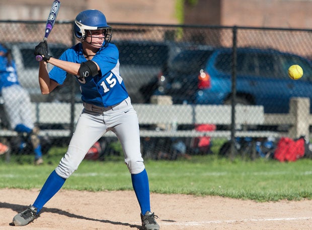 Kendra Friedt and Southington have stayed undefeated in Connecticut and have moved up to 10th.