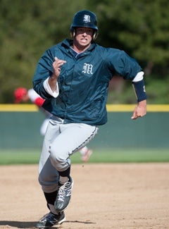 Ian Clarkin runs to third base in a 4-1loss Thursday.