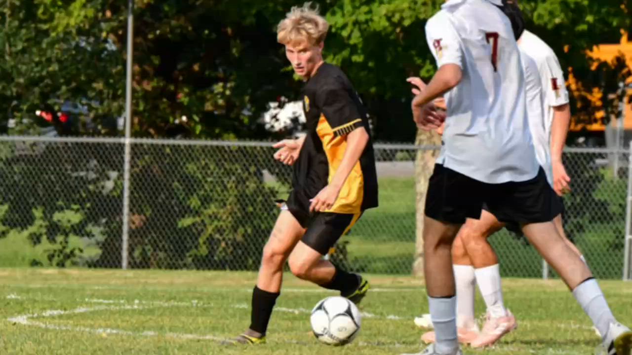 Soccer Recap: Make It Six in a Row for Roxbury Central